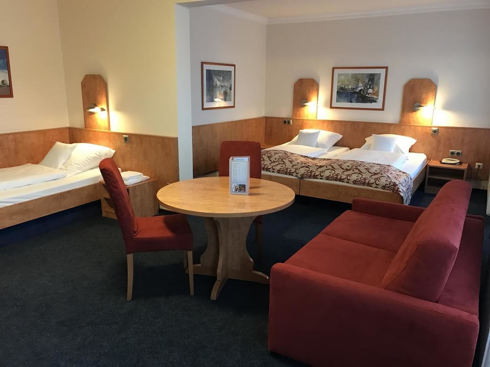 Room in B&B - Studio for 2 People in Hamburg Mitte, Cozy and Modern 22/57
