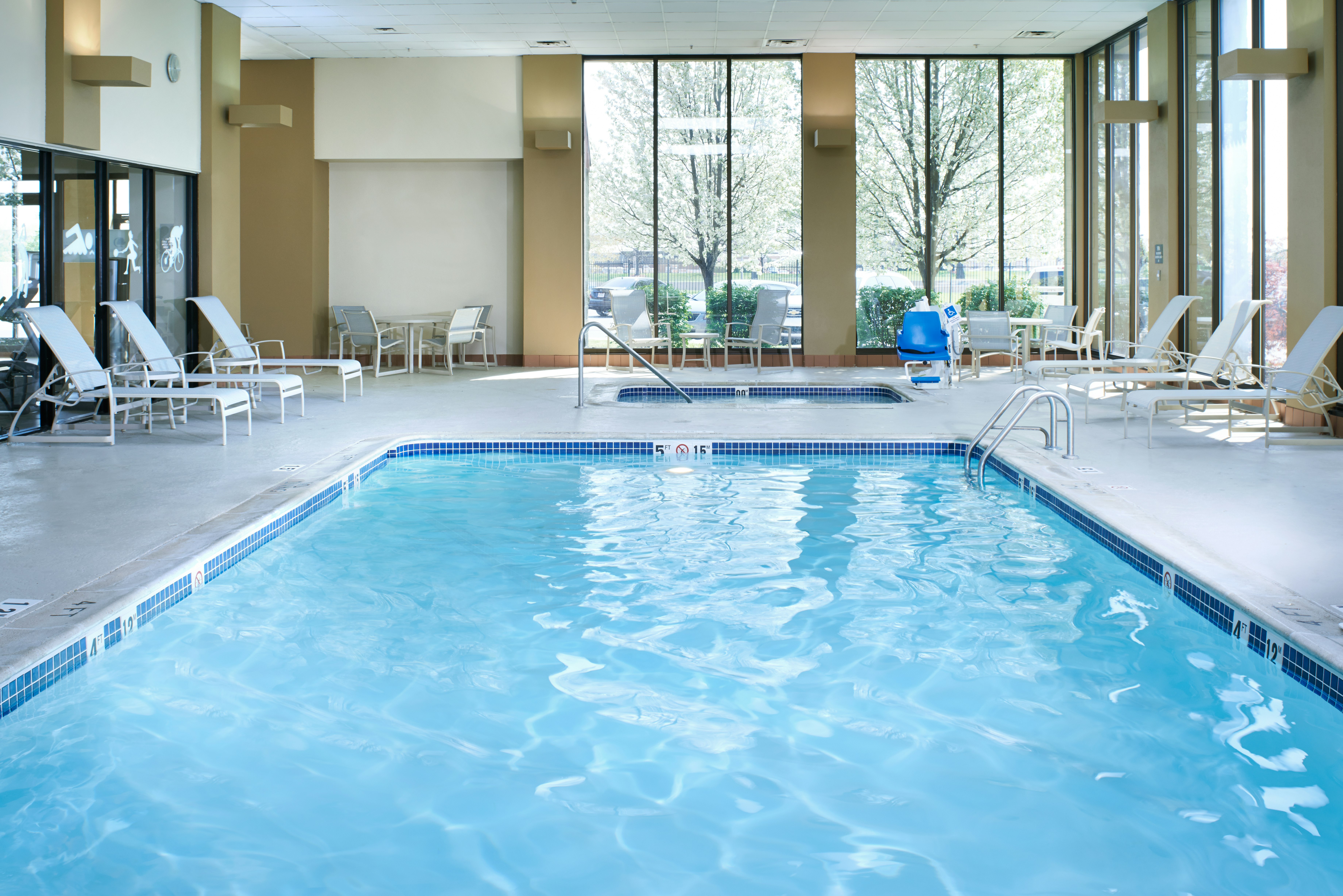 Doubletree By Hilton Detroit - Dearborn 6/21