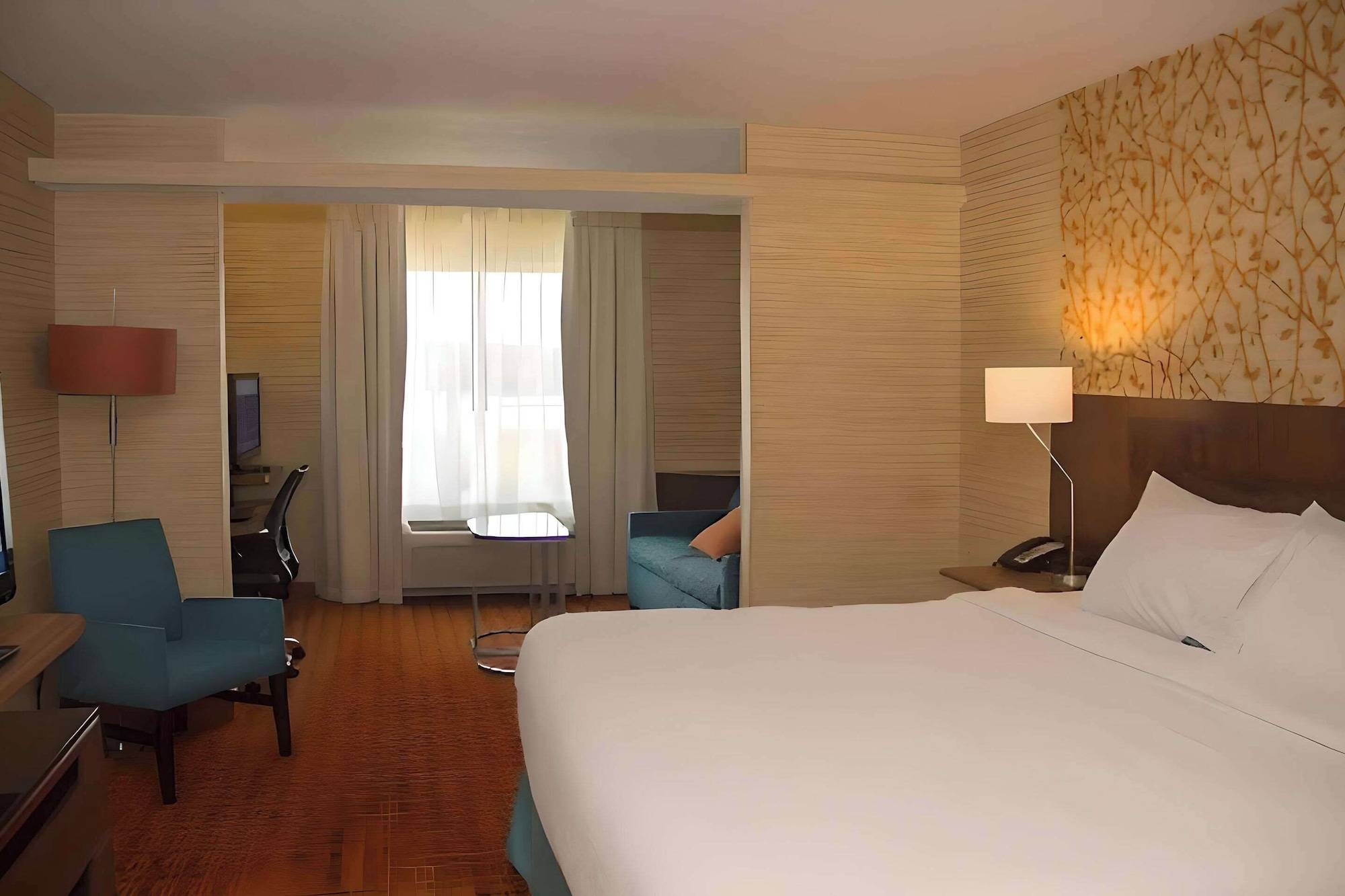 Standard, King Bed