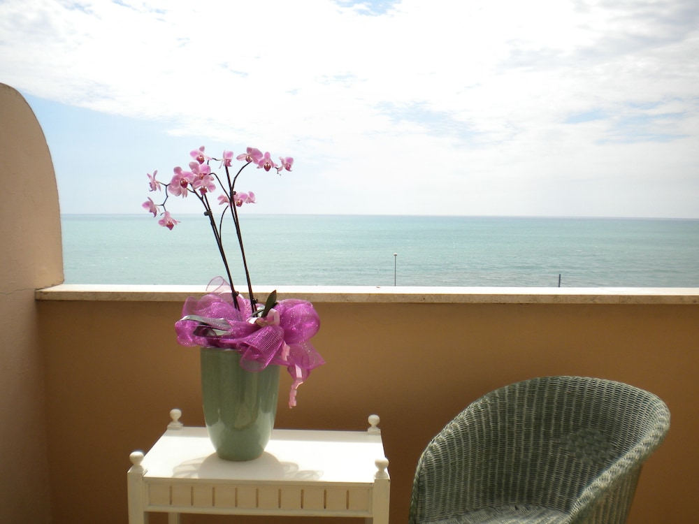 Hotel Lido Garda 31/34