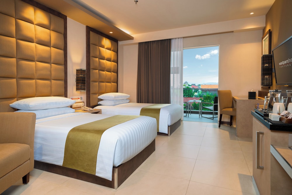 Eastparc Yogyakarta 20/50