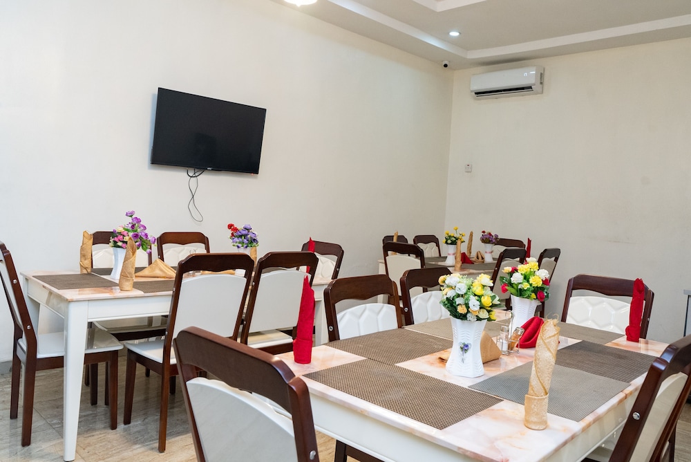 Mayors & Diplomat Suite Gra 15/22