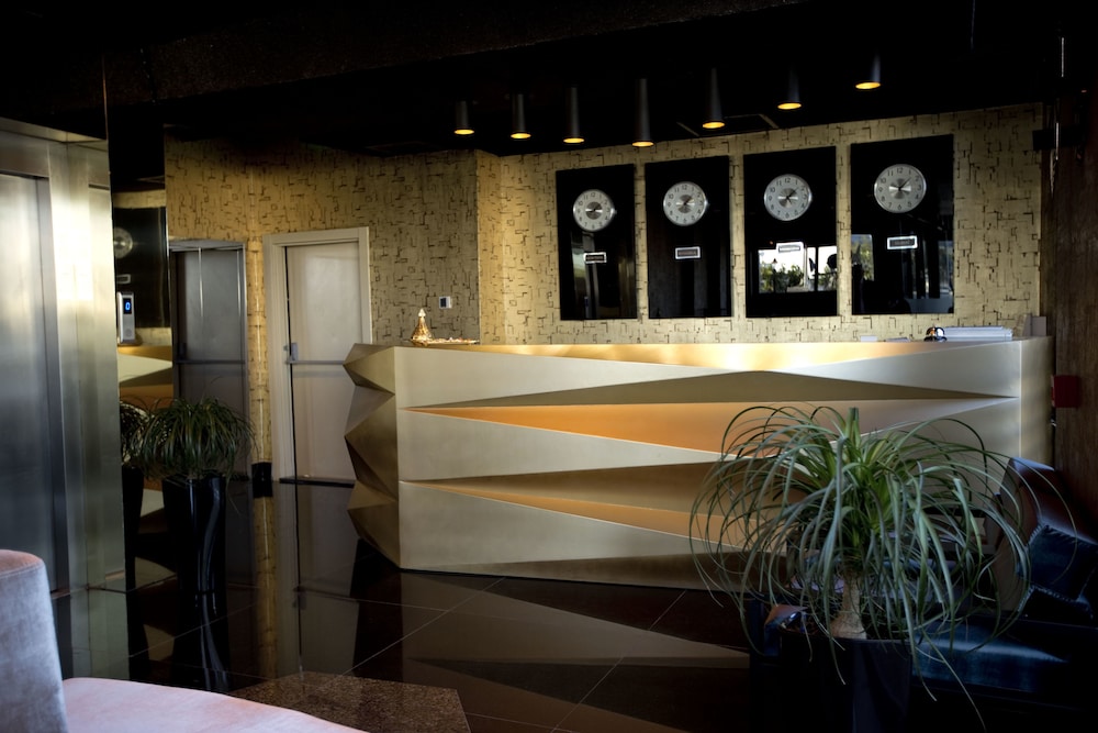 Rios Edition Hotel 4/67