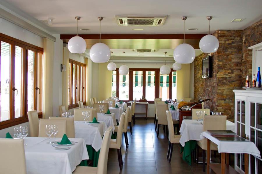 Hotel Restaurante Mi Casa 49/57