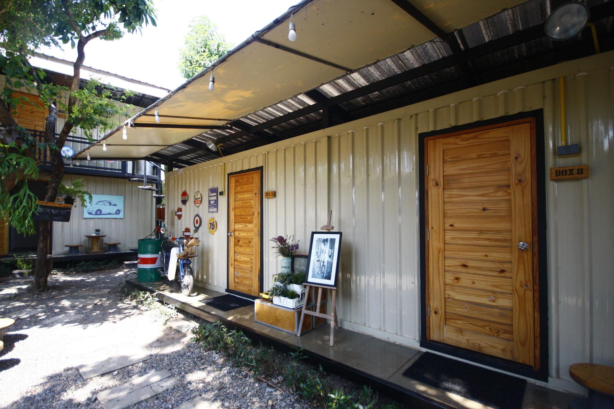 Sweet Box Bed And Breakfast 4/67