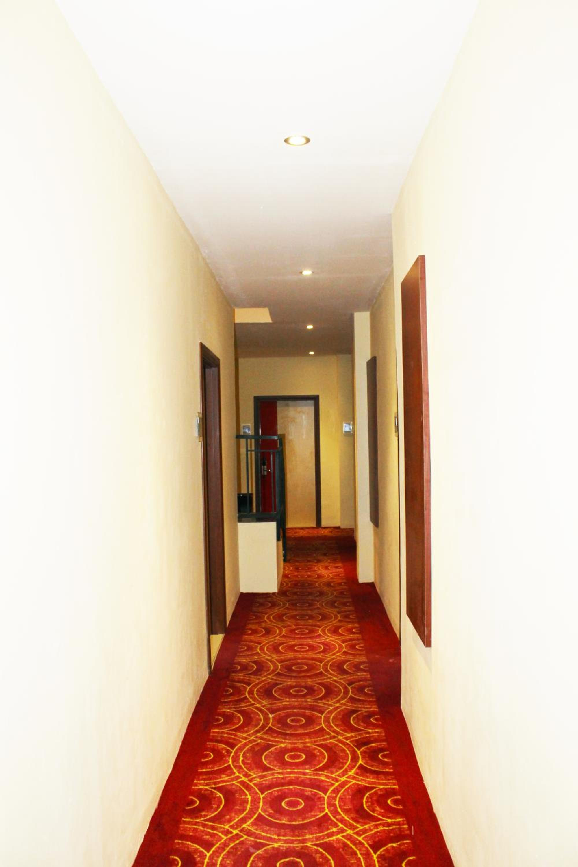 Maleosan Inn manado 2/28