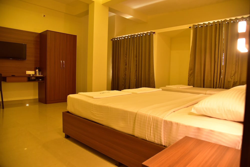 Hotel Citywalk Residency 9/50