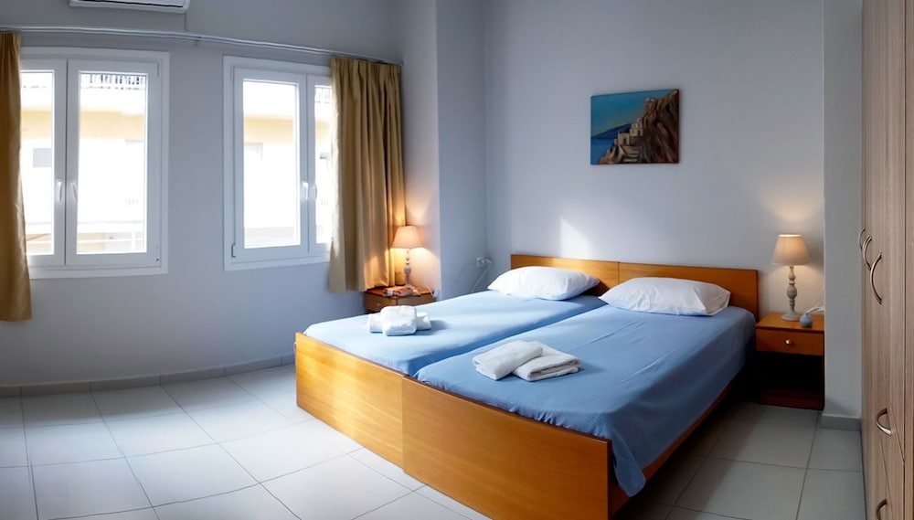 3 Bedrooms, Apartment, 2 Double and Twin Beds