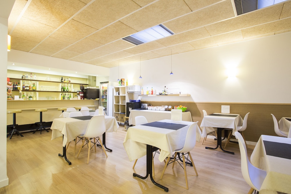 Hostal Bonany 31/45