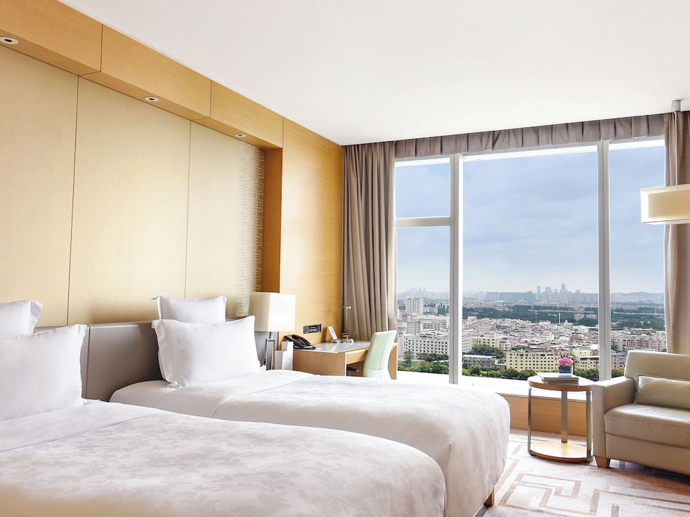 غرفة كلوب تنفيذية بسريرين منفصلين، Langham Place Hotel Guangzhou 3/10