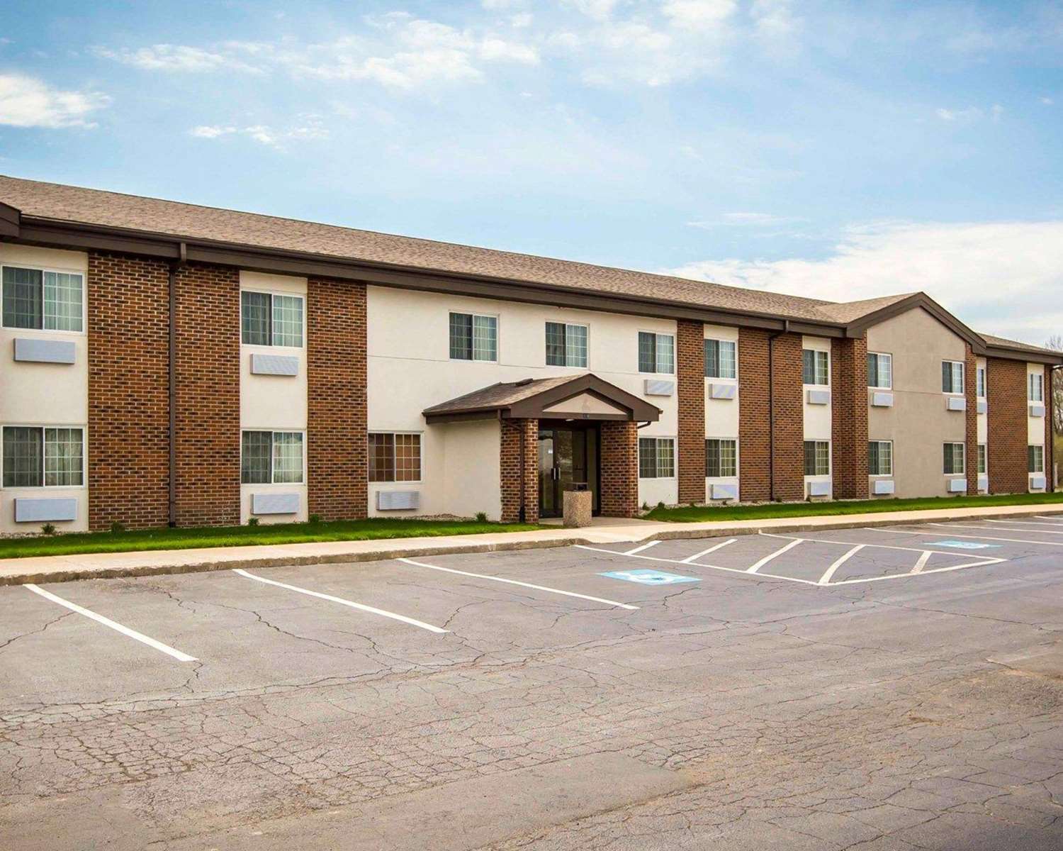 Quality Inn Chesterton near Indiana Dunes National Park I 94 38/41