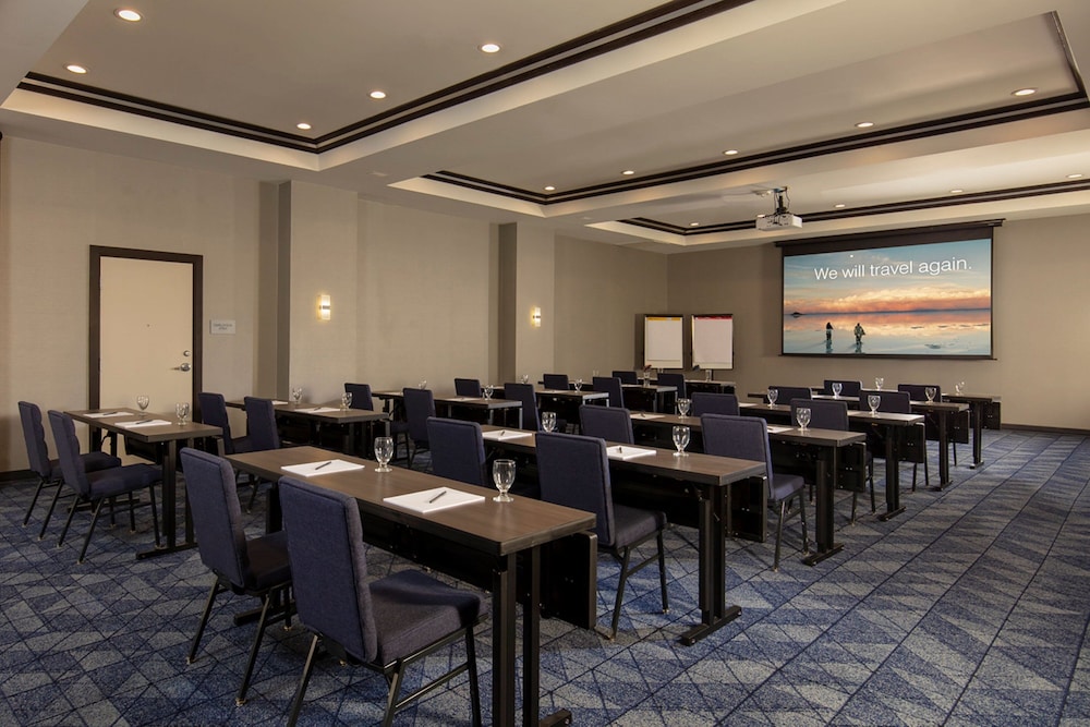 Courtyard By Marriott Houston Kemah 18/20
