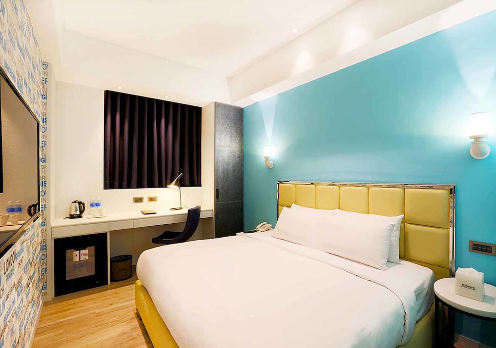 Royal Group Hotel Bo Ai Branch 7/28