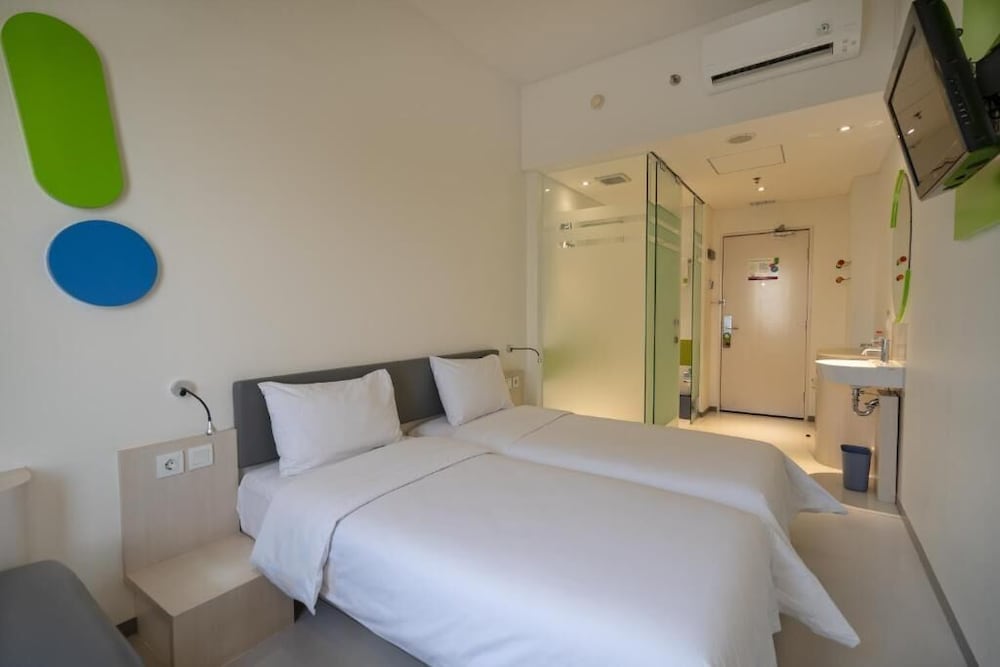 Pop Hotel Festival Citylink Bandung 13/42