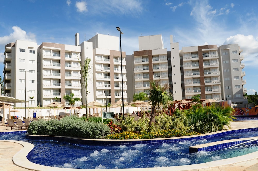 Lagoa Eco Towers Resorts 5/36