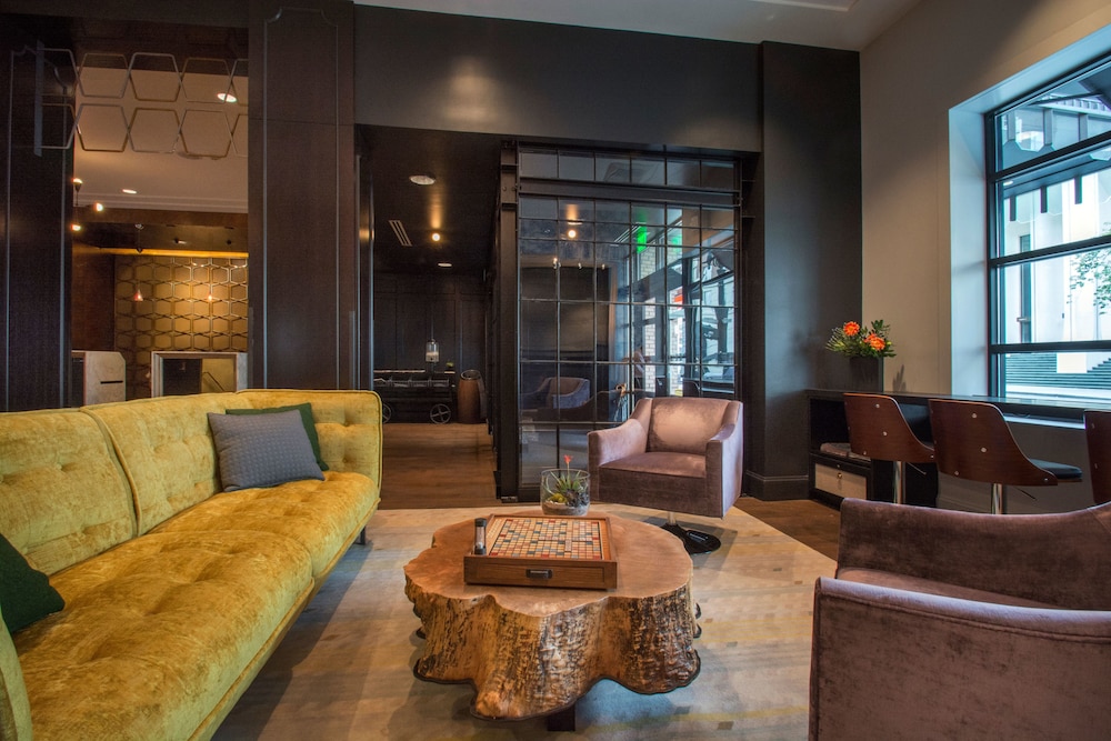Hotel Lucia 33/43