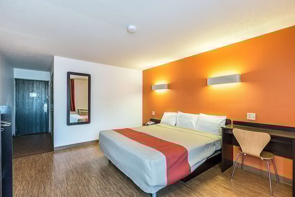 Motel6 Wisconsin Rapids Wi 17/54