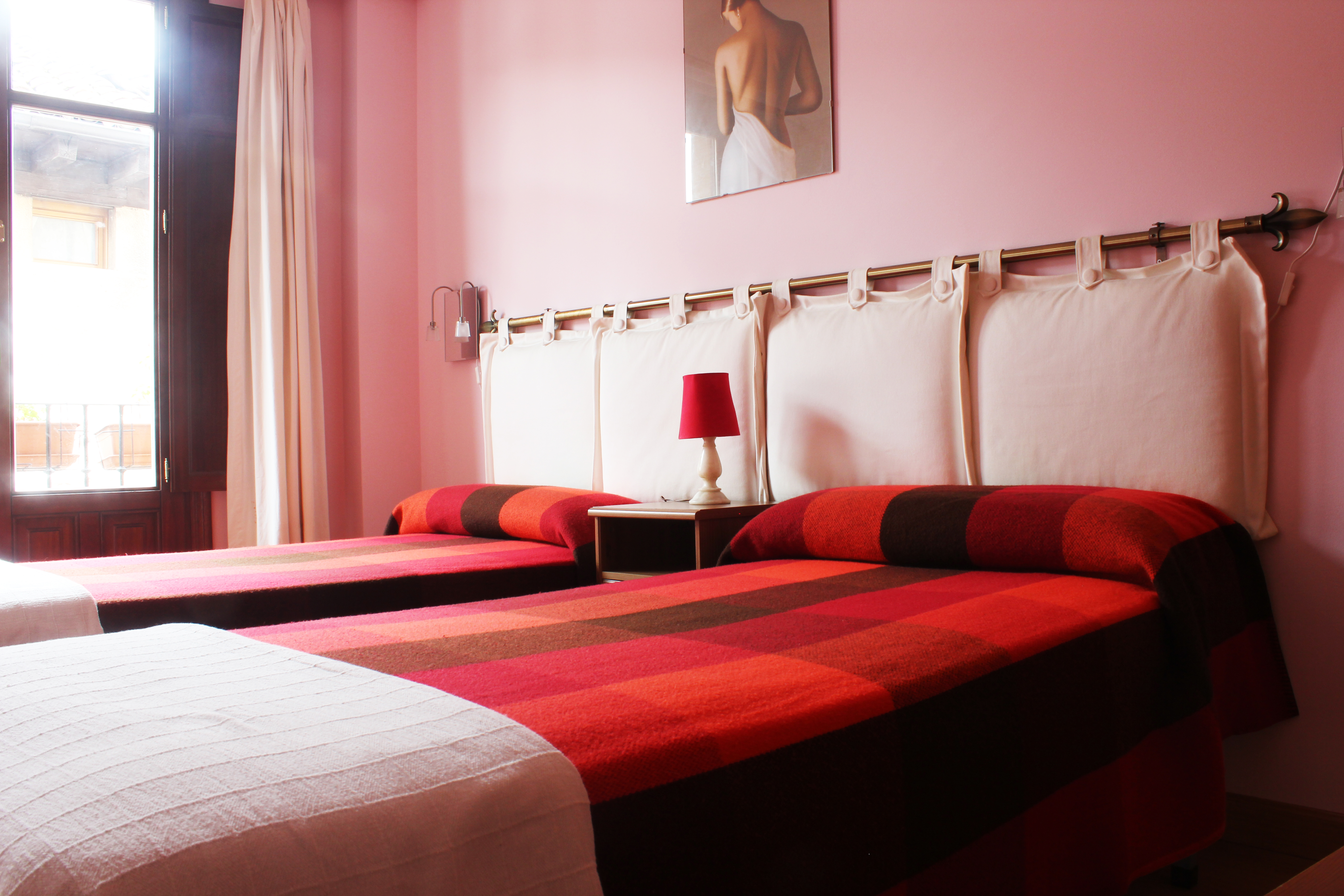 2 Bedrooms, Apartment