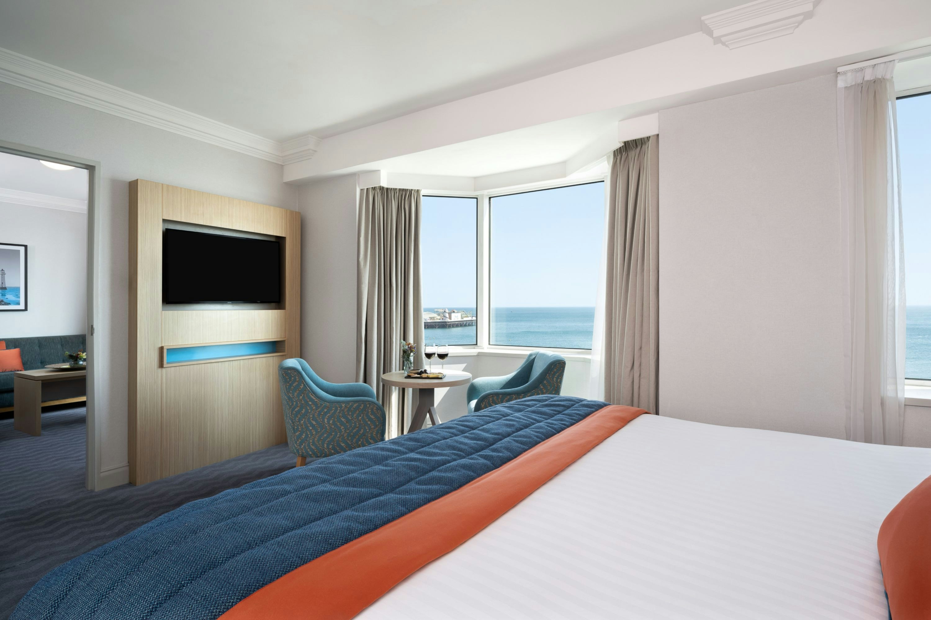 Superior, King Bed, Lateral Side Sea View، Leonardo Royal Hotel Brighton Waterfront 3/6