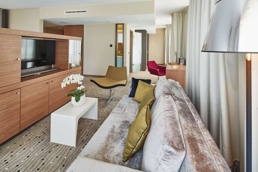 Steigenberger Hotel Berlin Am Kanzleramt 27/50
