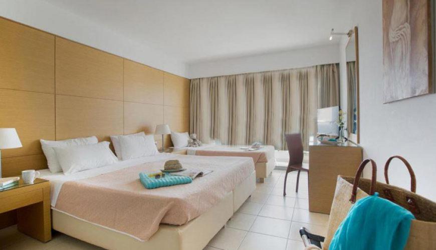 Room, Double or Twin Bed, Side Sea View