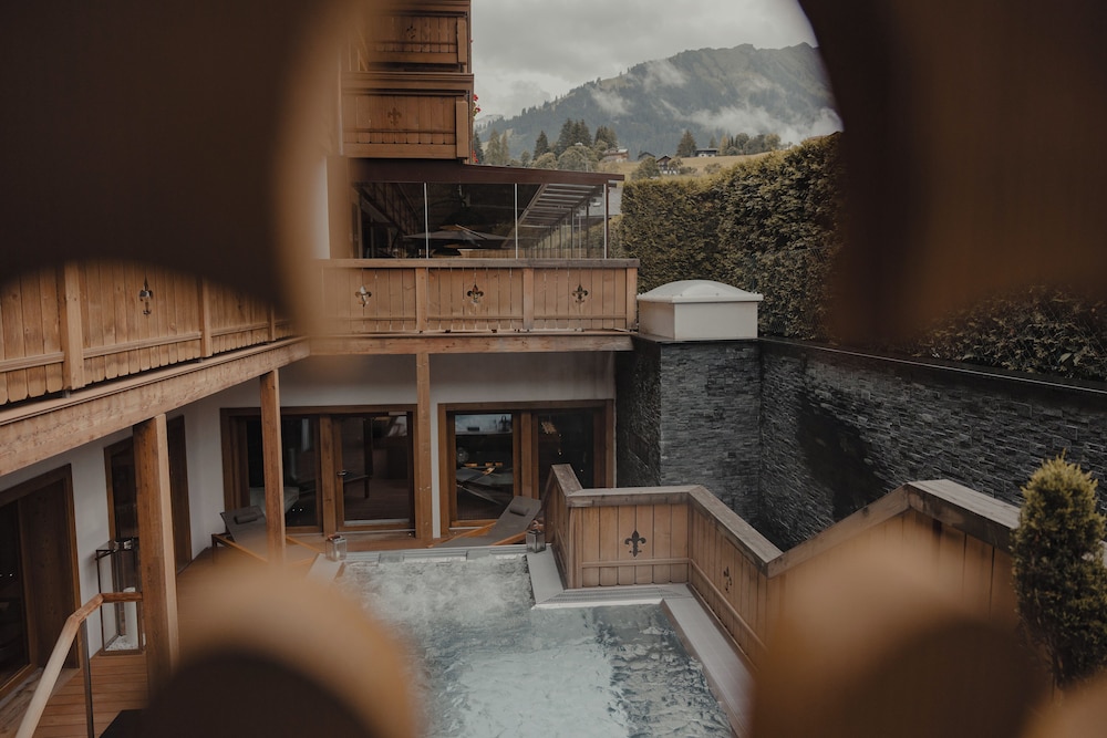Ultima Gstaad 21/46