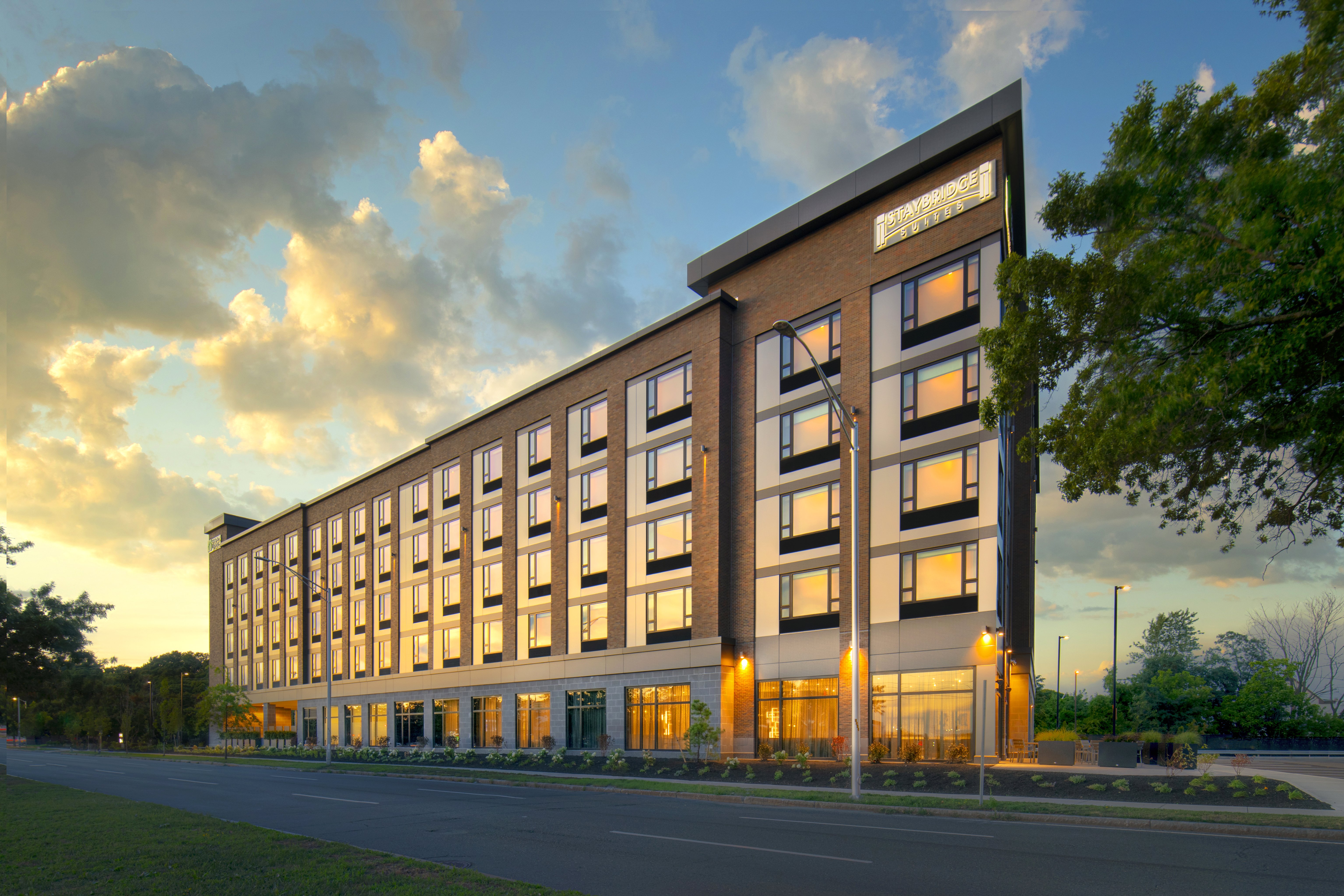 Staybridge Suites Boston Logan Airport - Revere 5/63