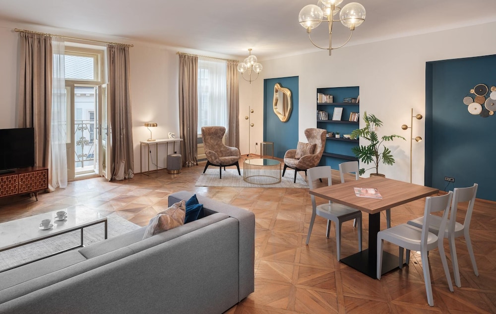 Golden Angel Suites by Adrez Living 40/62