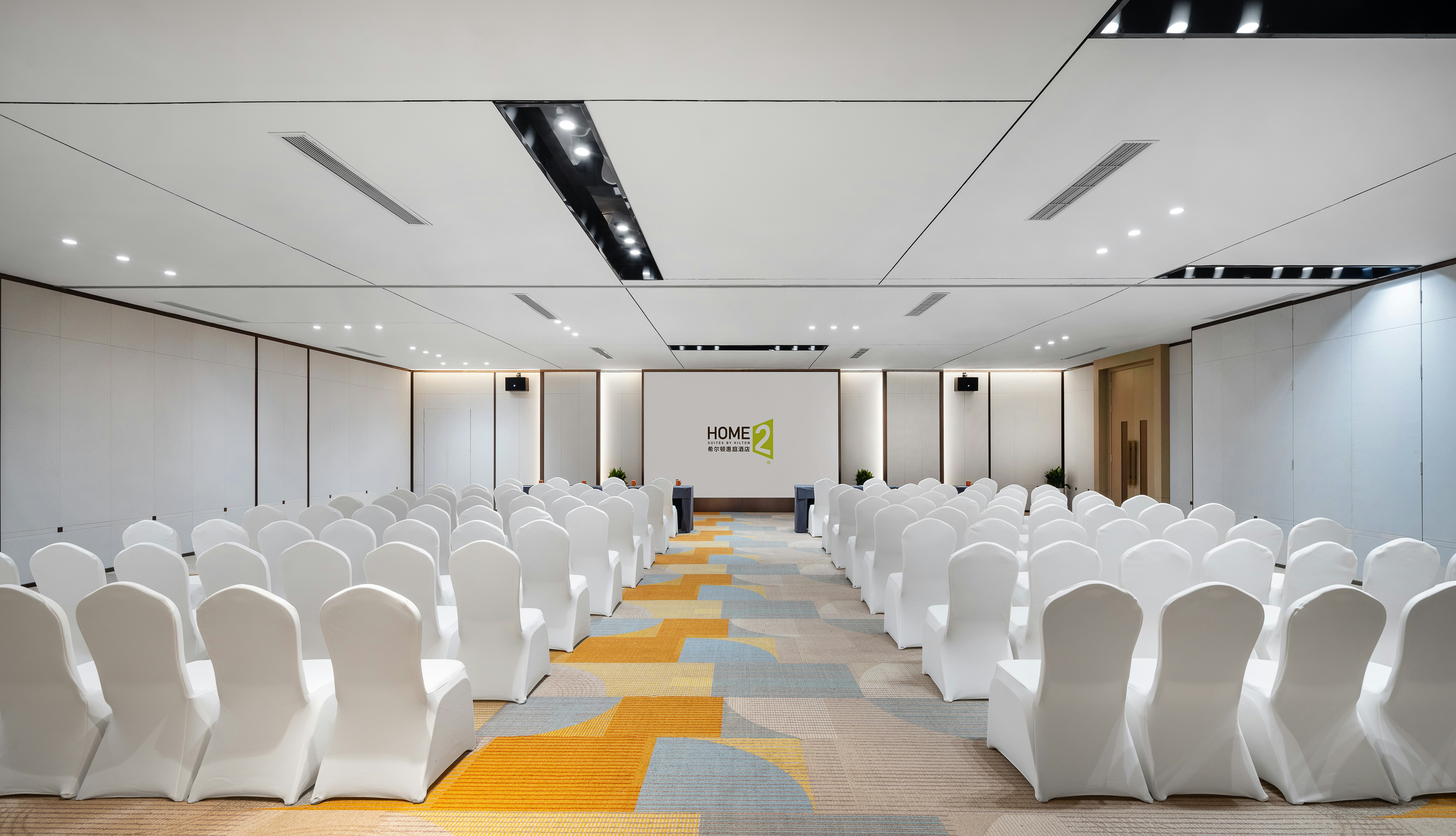 Home2 Suites by Hilton Chengdu Huaizhou New Town 66/77