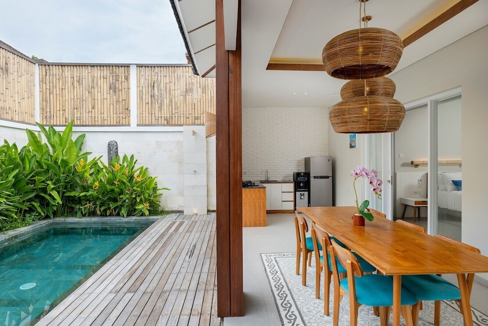 The Beach House Resort 50/70
