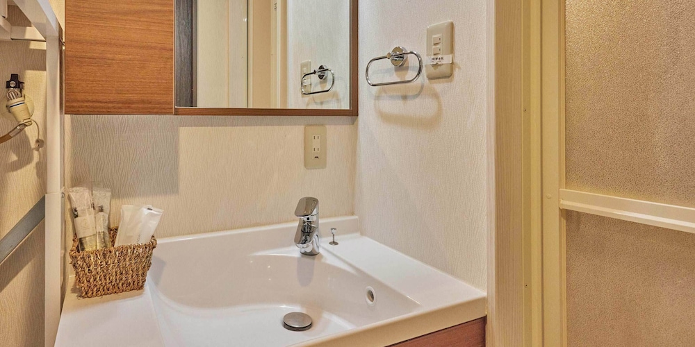 Yukurina Resort Okinawa Umikaji 50/50