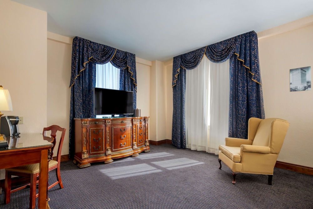 Hotel Flor Tampa Downtown Tapestry Collection by Hilton 21/61