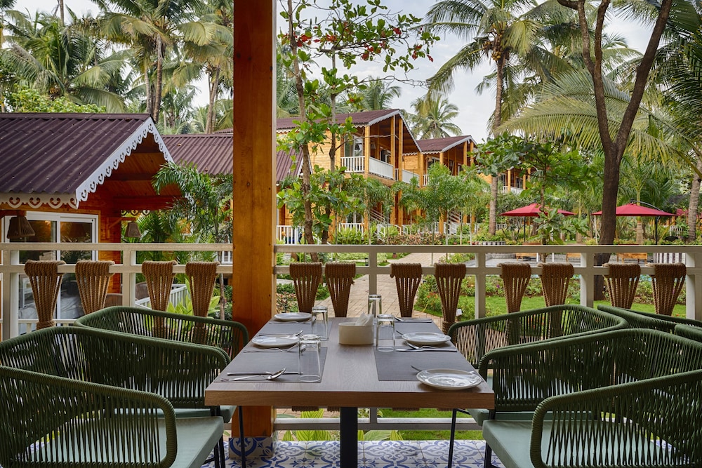 Aralea Beach Resort by Stone Wood Morjim 18/47