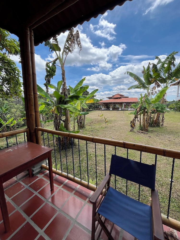 Hotel Casona Montañesa Quindío 40/50