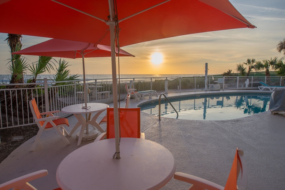Coconut Palms Beach Resort II 21/50
