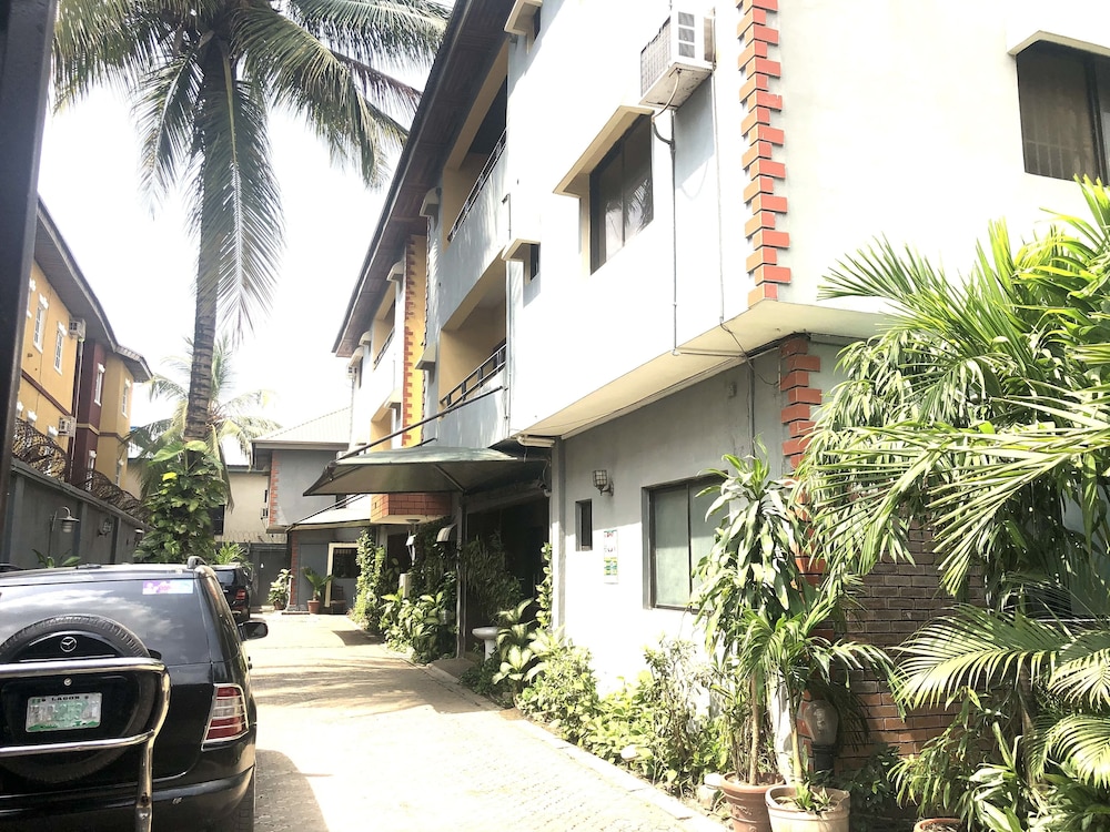 Sena Hotel And Resort 24/25