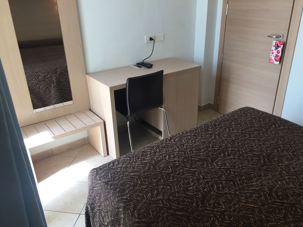 غرفة بسرير فردي، Hotel Rubens 10/10