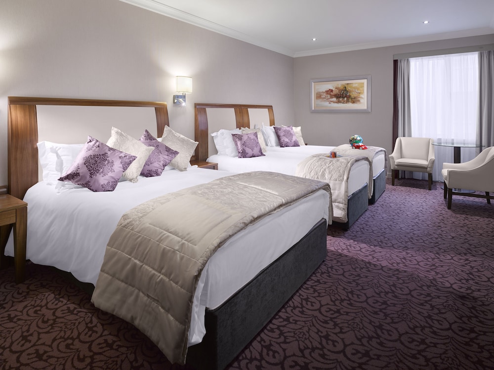 Salthill Hotel 21/61