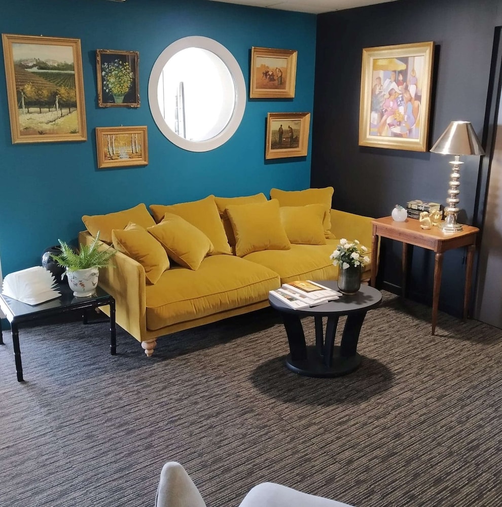 Hotel Kyriad Brive Ouest 34/59