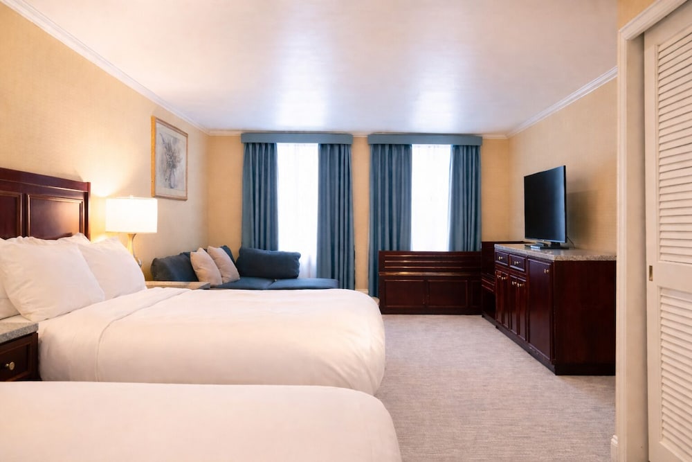 Hotel Stanford New York 16/57