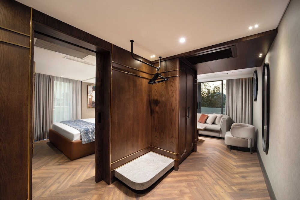 Penthouse Suite