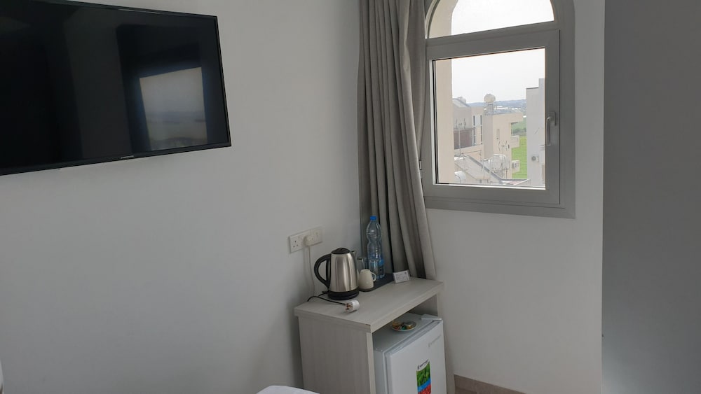 La Veranda Hotel 36/44