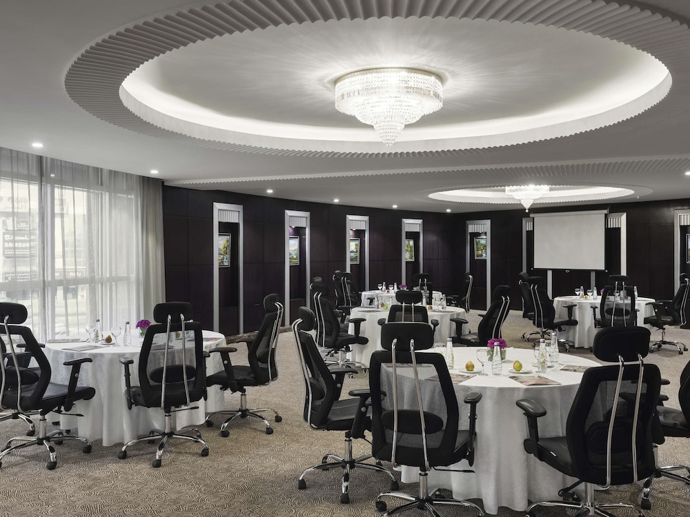موفنبيك القصيم(Movenpick Qassim) 32/66