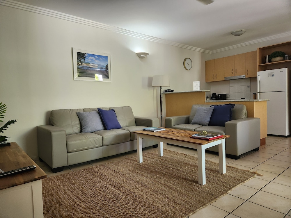Central Plaza Port Douglas 39/63