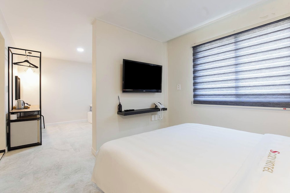 HOTEL RIVERSIDECOZY 15/50