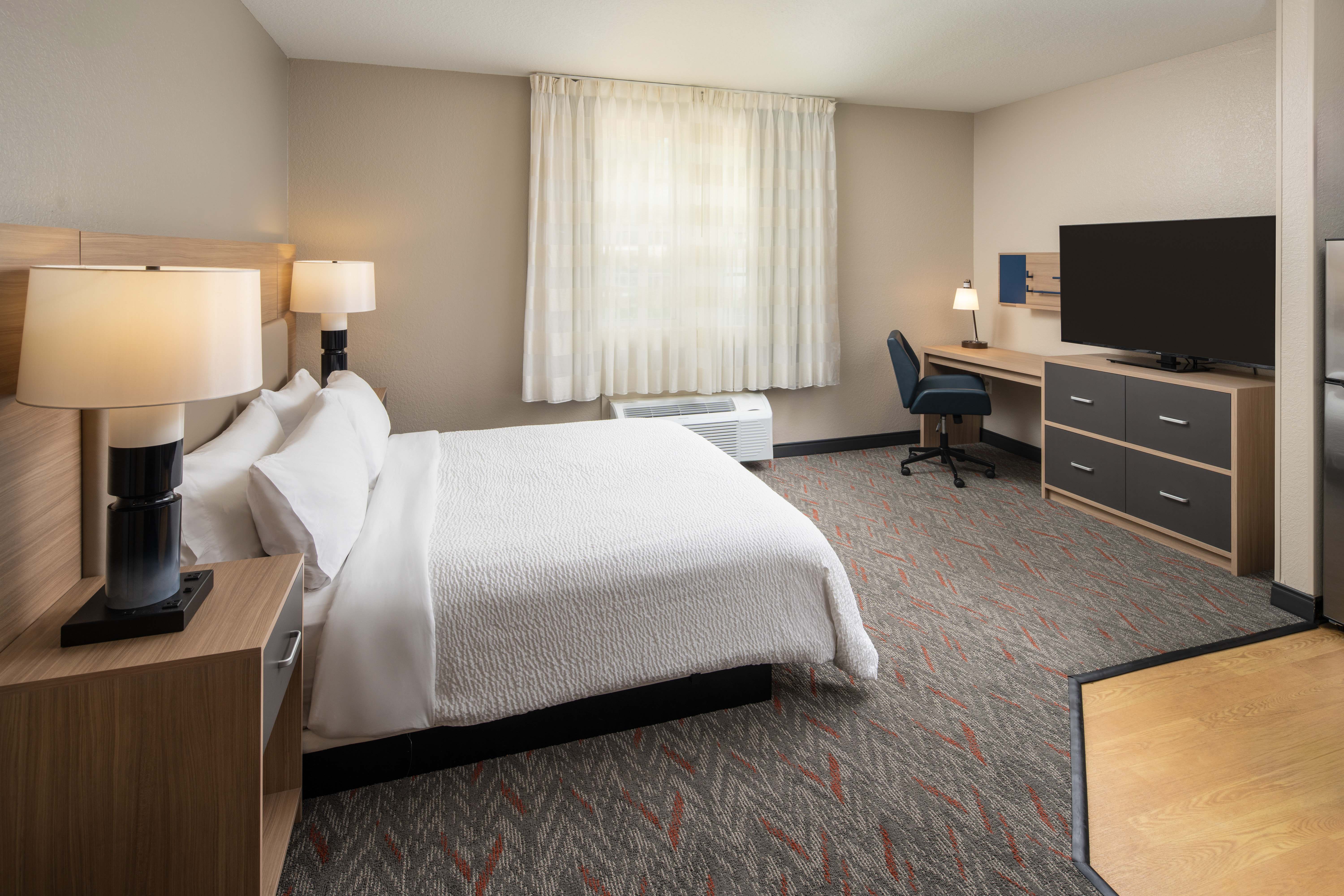Candlewood Suites Miami Doral By IHG 8/22
