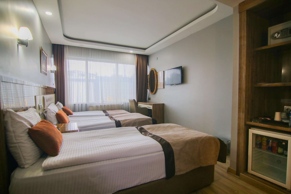 Grand Zara Hotel 26/49