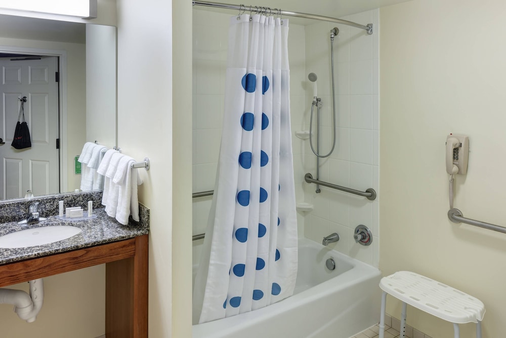 Towneplace Suites Suffolk Chesapeake 16/54
