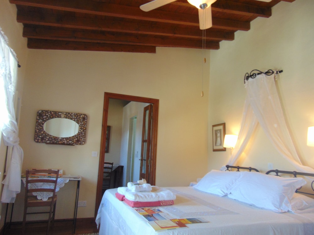 1 BEDROOM, APARTMENT