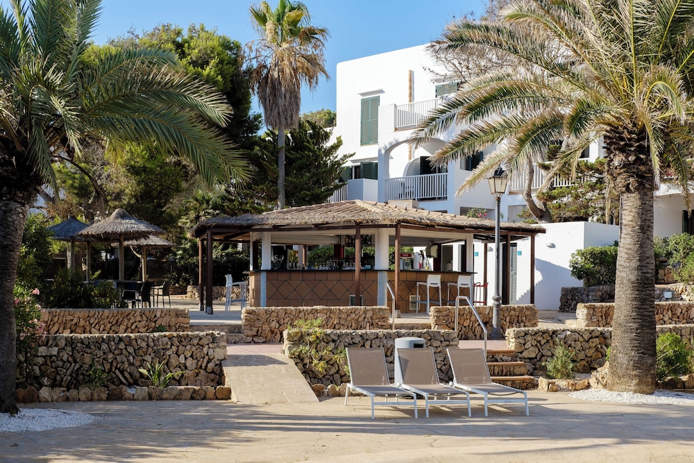 Alua Suites Las Rocas 74/82